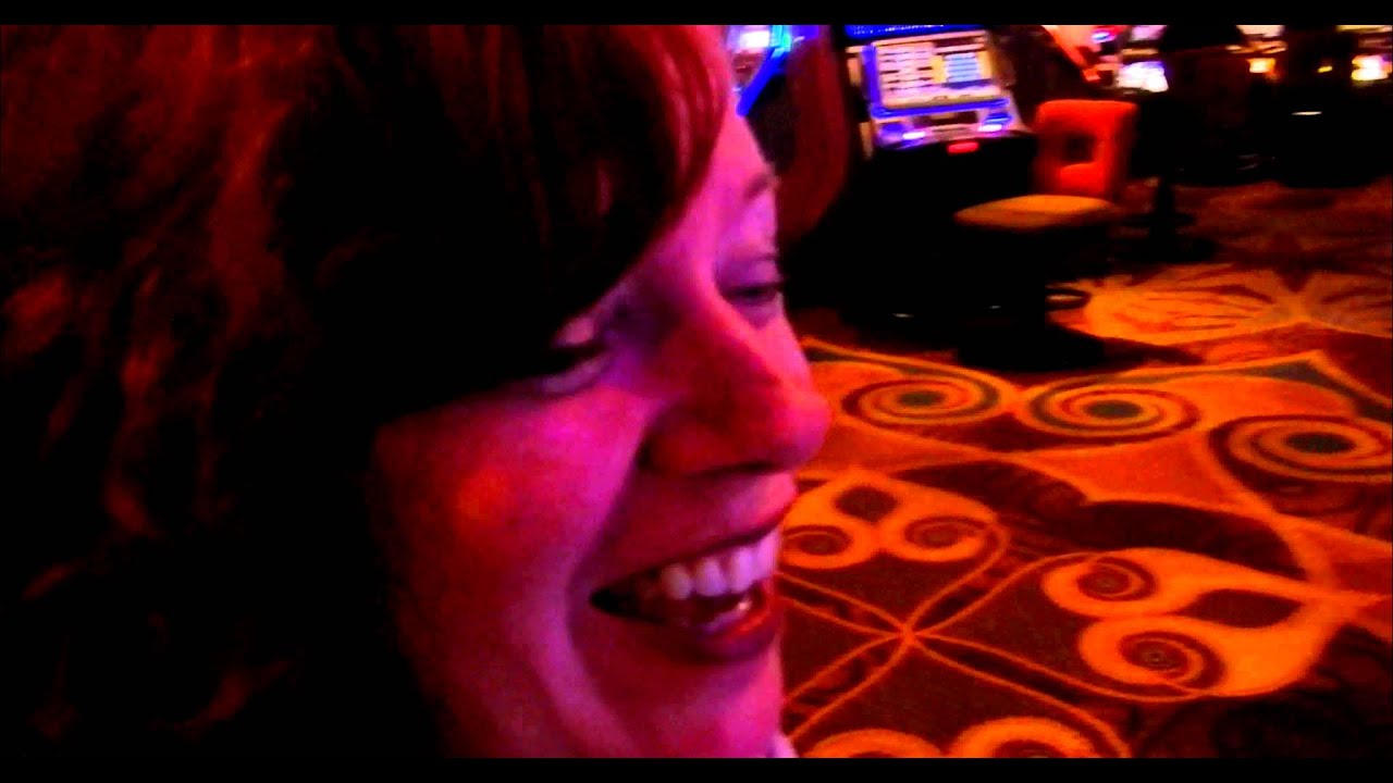 Ellen Slot Machine